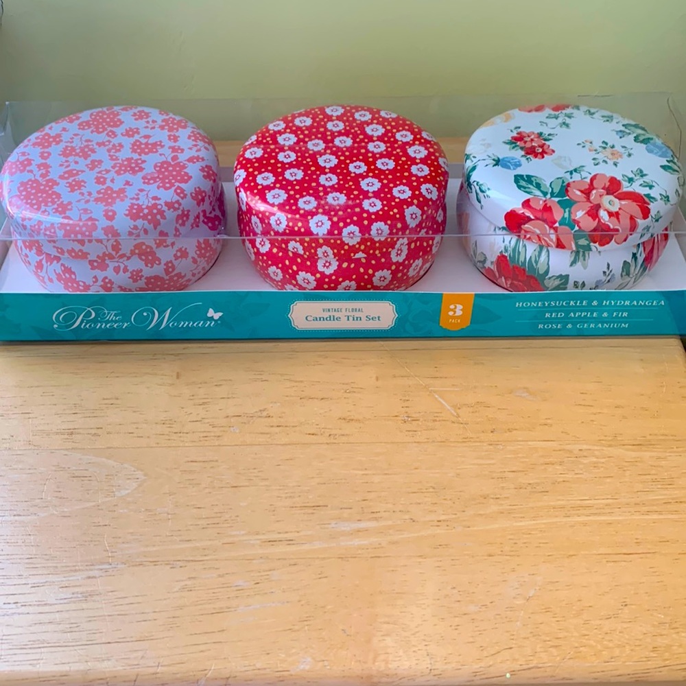 NWT Pioneer Woman Vintage Floral Candle Tin Set - Picture 1 of 4